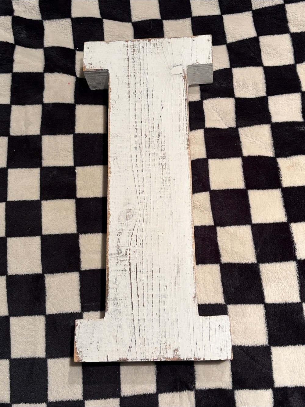 Hobby Lobby White Wooden Letter I Wall Decor